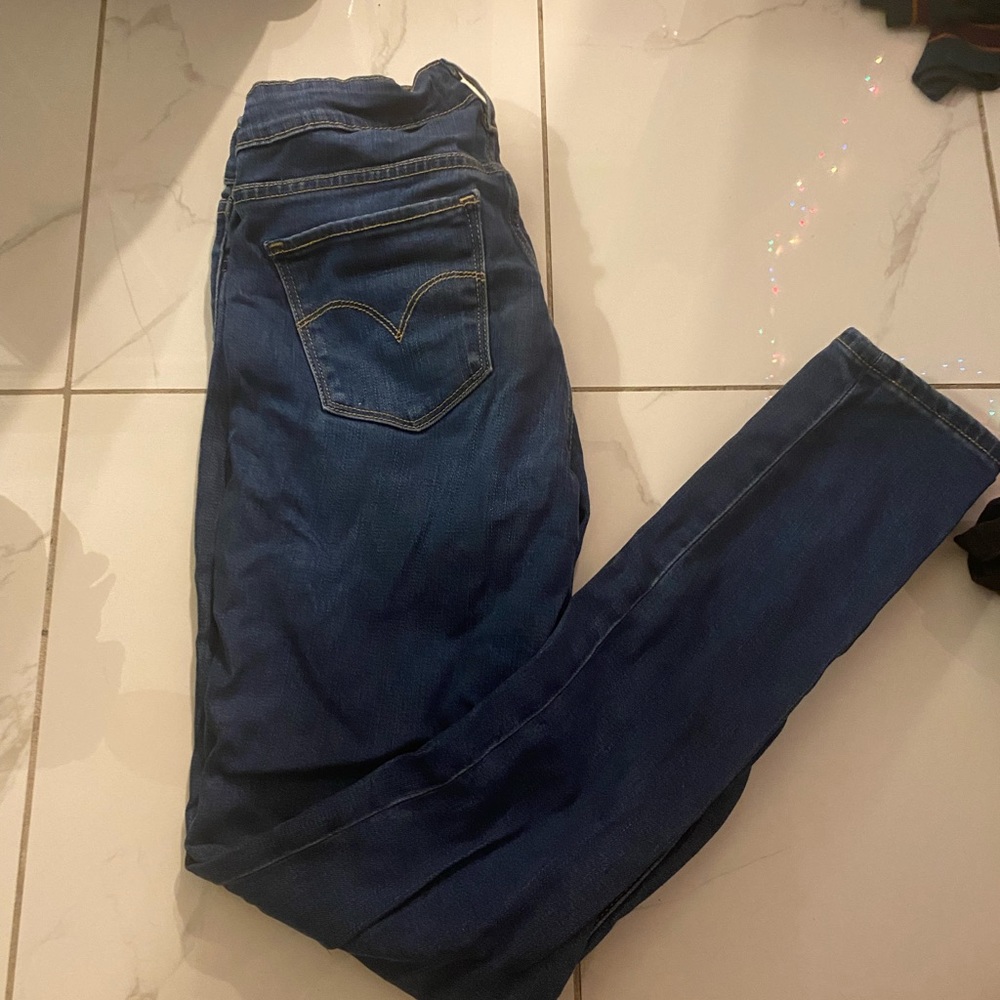 LEVIS 711 SKINNY